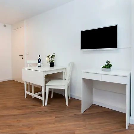 Casa de hóspedes Riva 3*