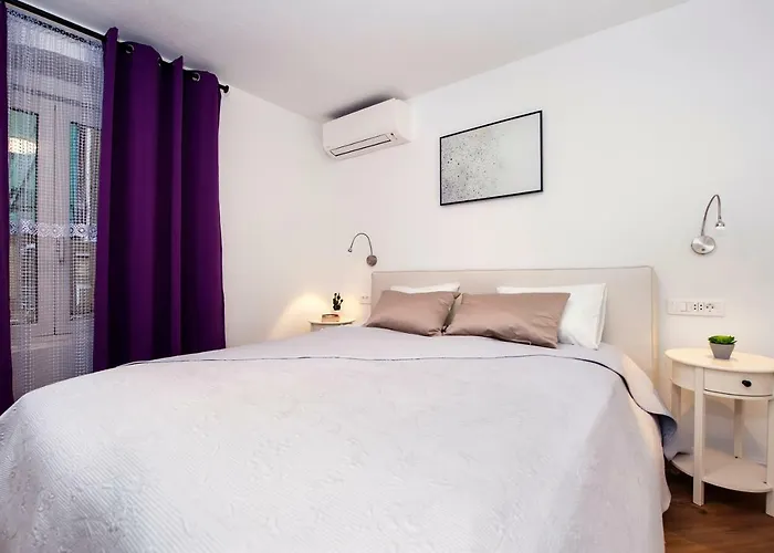 Gostinjska kuća Riva 3*